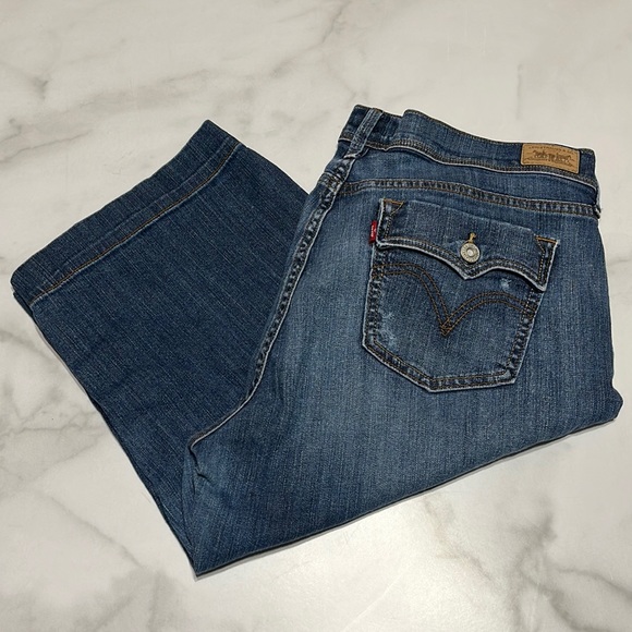 Levi's Denim - Levi’s 515 Flap Pocket Distressed Capris Jeans 14